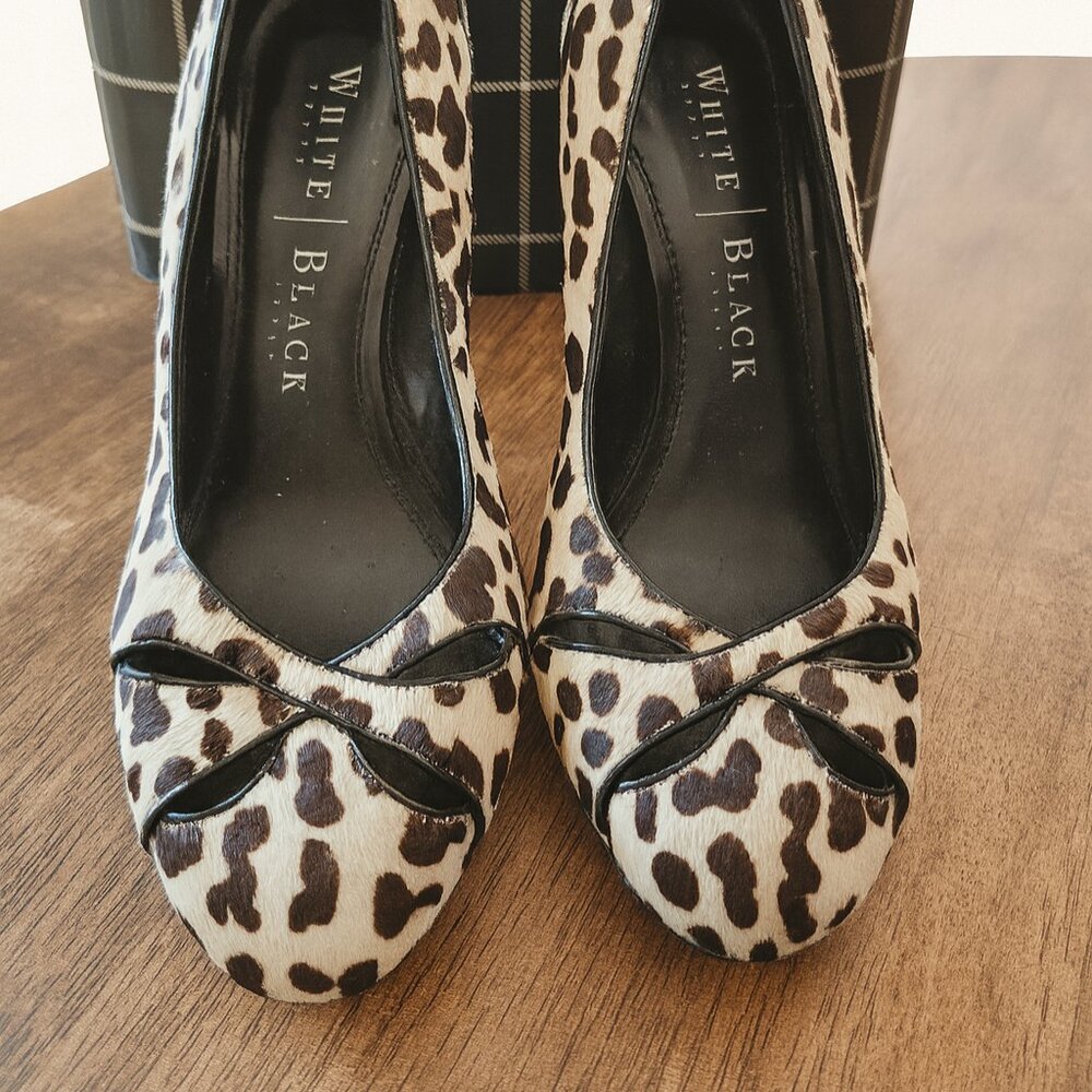 White House Black Market Women's Heels leopard print – Size 9.5